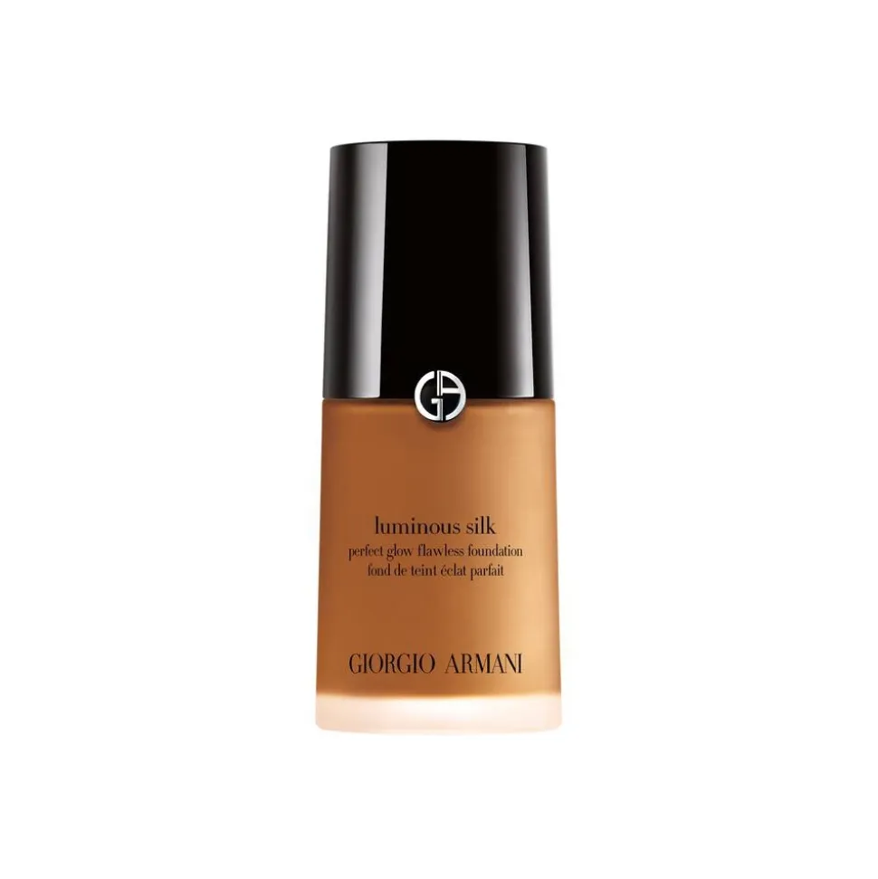 Giorgio Armani - Luminous Silk Foundation - Award Nominee Armani’s Iconic Lightweight Foundation - Luxury - Avvenice