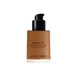 Giorgio Armani - Luminous Silk Foundation - Award Nominee Armani’s Iconic Lightweight Foundation - Luxury - Avvenice