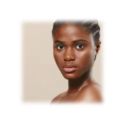 Giorgio Armani - Luminous Silk Foundation - Award Nominee Armani’s Iconic Lightweight Foundation - Luxury - Avvenice