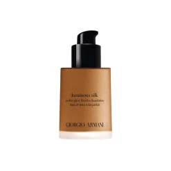Giorgio Armani - Luminous Silk Foundation - Award Nominee Armani’s Iconic Lightweight Foundation - Luxury - Avvenice
