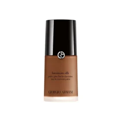 Giorgio Armani - Luminous Silk Foundation - Award Nominee Armani’s Iconic Lightweight Foundation - Luxury - Avvenice