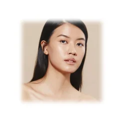 Giorgio Armani - Neo Nude True-to-Skin Natural Illuminating Foundation - A Light Foundation with a Natural Finish - Luxury - Avvenice