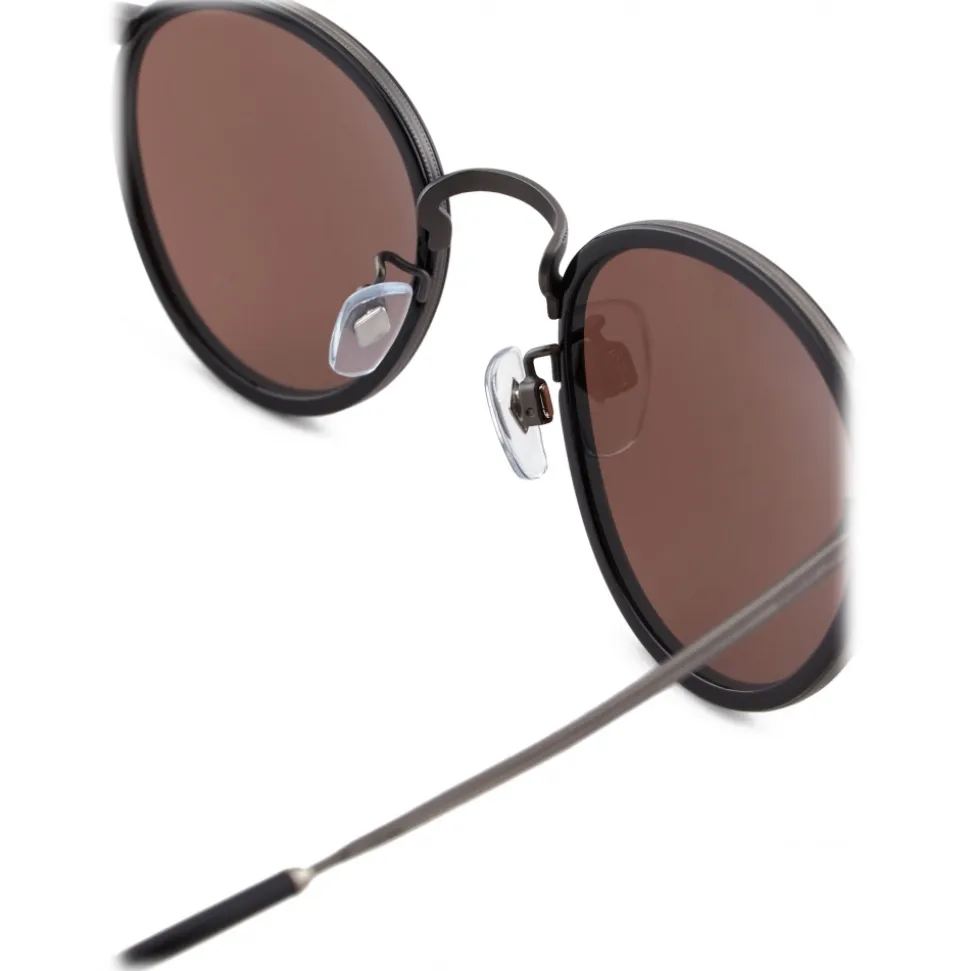 Giorgio Armani - Round Sunglasses - Black - Sunglasses - Giorgio Armani Eyewear - Avvenice