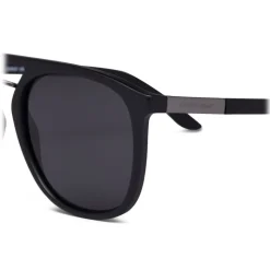 Giorgio Armani - Square Frame Sunglasses - Black - Sunglasses - Giorgio Armani Eyewear - Avvenice
