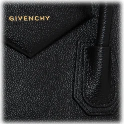 Givenchy - Black Antigona Small Bag - Givenchy Exclusive Luxury Collection - Avvenice