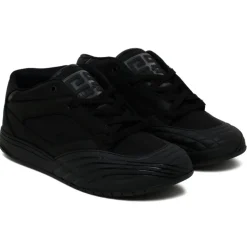 Givenchy - Black Skate Sneakers - Givenchy Exclusive Luxury Collection - Avvenice