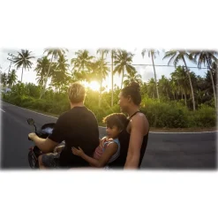 GoPro - HERO5 Black - Underwater Professional 4K Video Camera - Professional Video Camera - Avvenice