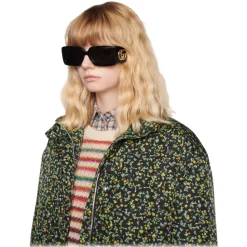 Gucci - Rectangular-Frame Sunglasses - Black - Gucci Eyewear - Avvenice