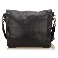 Gucci Vintage - Leather Crest Chain Messenger Bag - Black - Leather Handbag - Luxury High Quality - Avvenice