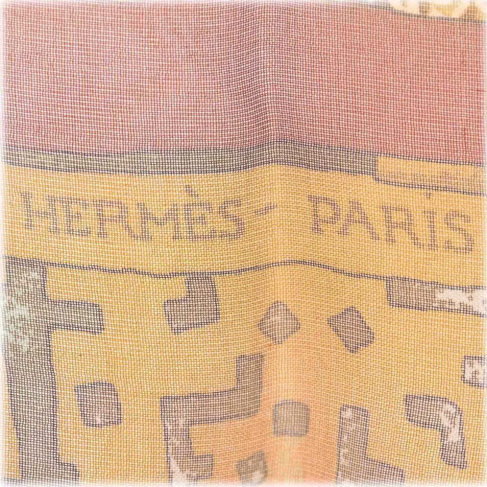 Hermès Vintage - Persona Printed Silk Scarf - Red Bordeaux Multi - Silk Foulard - Luxury High Quality - Avvenice