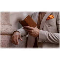 iDeal of Sweden - STHLM Wallet Cover - Brown - iPhone 8 / 7 / 6 / 6s - iPhone Case - New Fashion Collection - Avvenice