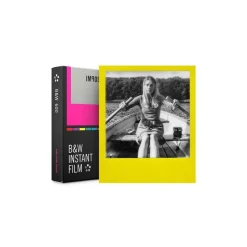Impossible Polaroid - B & W Film for 600 - Color Frame - Film for Polaroid 600 Type and Impossible I-1 - Instant Films - Avvenice