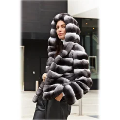 Jade Montenapoleone - Amanda Chinchilla Jacket - Fur Coat - Luxury Exclusive Collection - Avvenice