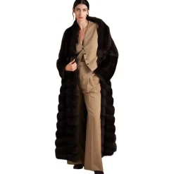 Jade Montenapoleone - Denise Fur - Fur Coat - Luxury Exclusive Collection - Avvenice