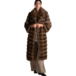 Jade Montenapoleone - Diona Fur - Fur Coat - Luxury Exclusive Collection - Avvenice