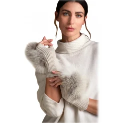 Jade Montenapoleone - Gaia Gloves - Fur Coat - Luxury Exclusive Collection - Avvenice