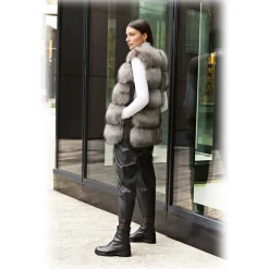 Jade Montenapoleone - Valery Fox Vest - Fur Coat - Luxury Exclusive Collection - Avvenice