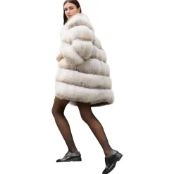 Jade Montenapoleone - Vanessa Fox Fur - Fur Coat - Luxury Exclusive Collection - Avvenice