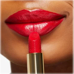 Jimmy Choo - JC Satin Lip Colour - Cherry Kiss Satin Lipstick - Exclusive Collection - Luxury Fragrance - Avvenice