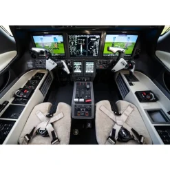 JupitAir Monaco - Nice - London - Embraer Phenom 300 - Super Light Jet - Private Jet - Exclusive Luxury Private Jet - Avvenice