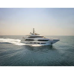 JupitAir Yachting Monaco - Rocket One - Gulf Craft - 37 m - Private Exclusive Luxury Yacht - Avvenice