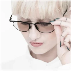 Kuboraum - Mask H52 - Black Matt - H52 BM - Sunglasses - Optical Glasses - Kuboraum Eyewear - Avvenice