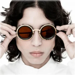 Kuboraum - Mask Z3 - Black Matt & Gold - Z3 GD - Sunglasses - Kuboraum Eyewear - Avvenice