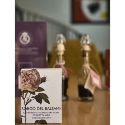 Le Dimore del Borgo - Discovering Borgo del Balsamico - 2 Days 1 Night - Piccolina Suite - 2 Persons - Vinegar Experience - Avvenice