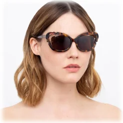 Linda Farrow - 824 C2 Cat Eye Sunglasses - Tortoise - Linda Farrow Eyewear - Avvenice