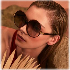 Linda Farrow - Victoria Round Sunglasses in Tortoiseshell - LFL1259C2SUN - Linda Farrow Eyewear - Avvenice