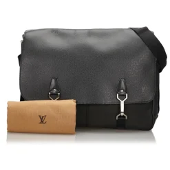 Louis Vuitton Vintage - Antigua Besace PM Bag - Brown Beige - Taiga Leather and Leather Handbag - Luxury High Quality - Avvenice