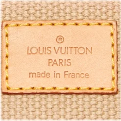 Louis Vuitton Vintage - Antigua Besace PM Bag - Brown Beige - Taiga Leather and Leather Handbag - Luxury High Quality - Avvenice