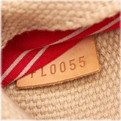 Louis Vuitton Vintage - Antigua Besace PM Bag - Brown Beige - Taiga Leather and Leather Handbag - Luxury High Quality - Avvenice