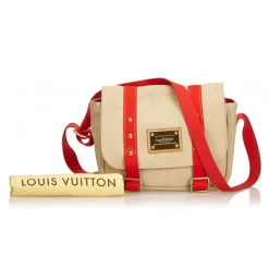 Louis Vuitton Vintage - Antigua Besace PM Bag - Brown Beige - Taiga Leather and Leather Handbag - Luxury High Quality - Avvenice