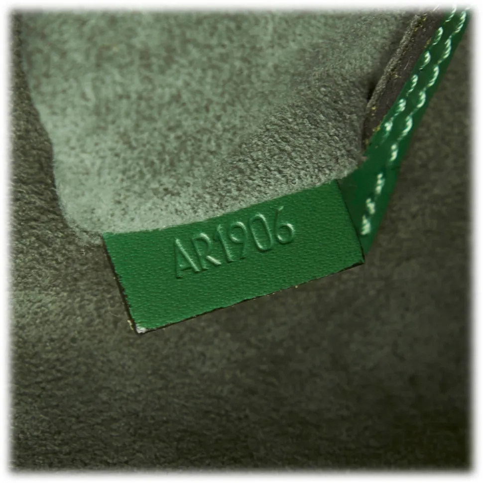 Louis Vuitton Vintage - Epi Alma PM - Green - Leather and Epi Leather Handbag - Luxury High Quality - Avvenice