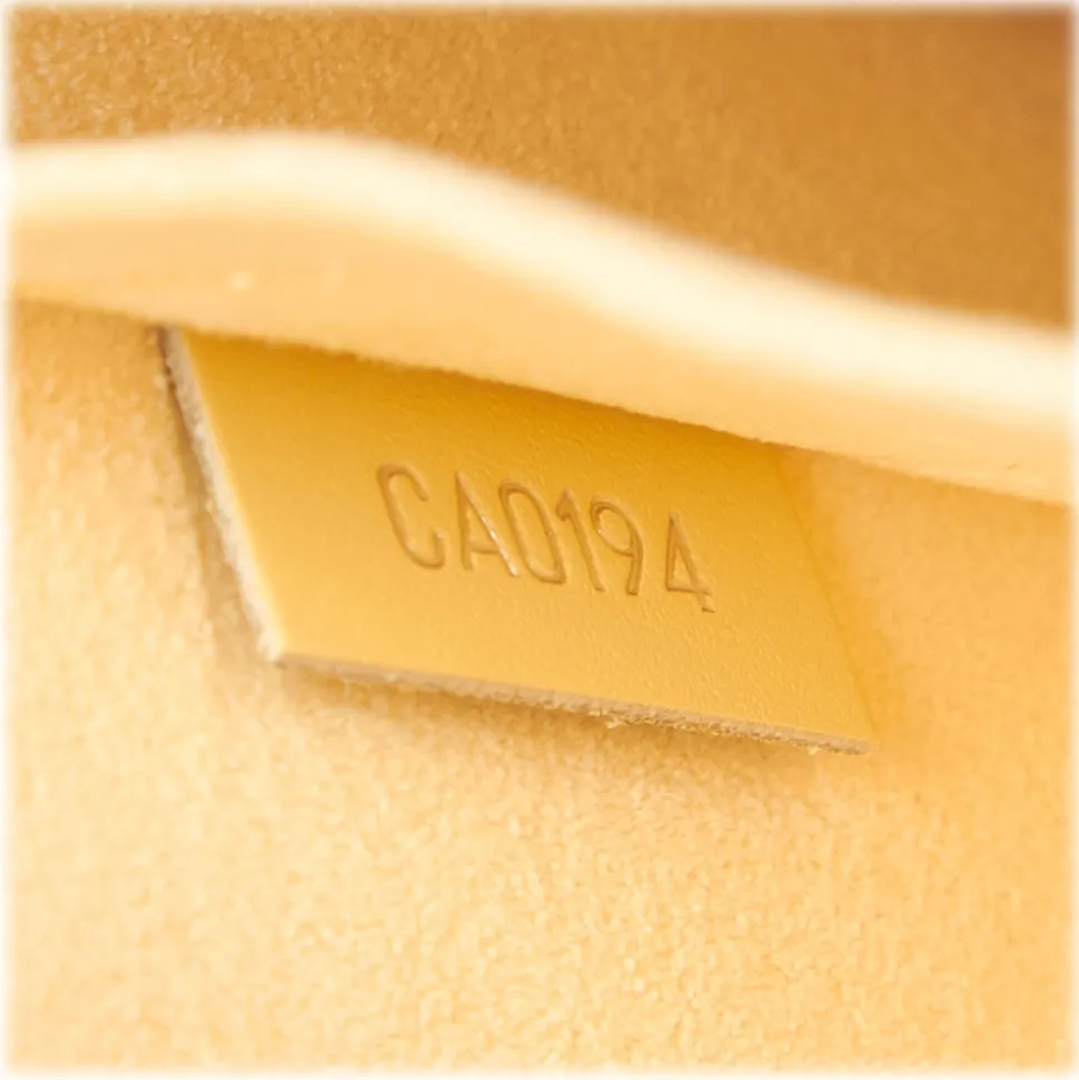 Louis Vuitton Vintage - Epi Pouch - Beige - Leather and Epi Leather Pouch - Luxury High Quality - Avvenice