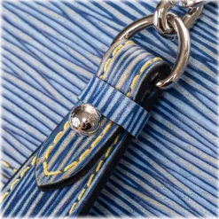 Louis Vuitton Vintage - Epi Twist MM Bag - Blue - Leather and Epi Leather Handbag - Luxury High Quality - Avvenice