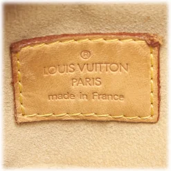 Louis Vuitton Vintage - Monogram Manhattan PM Bag - Brown - Monogram Canvas and Vachetta Leather Handbag - Luxury High Quality - Avvenice