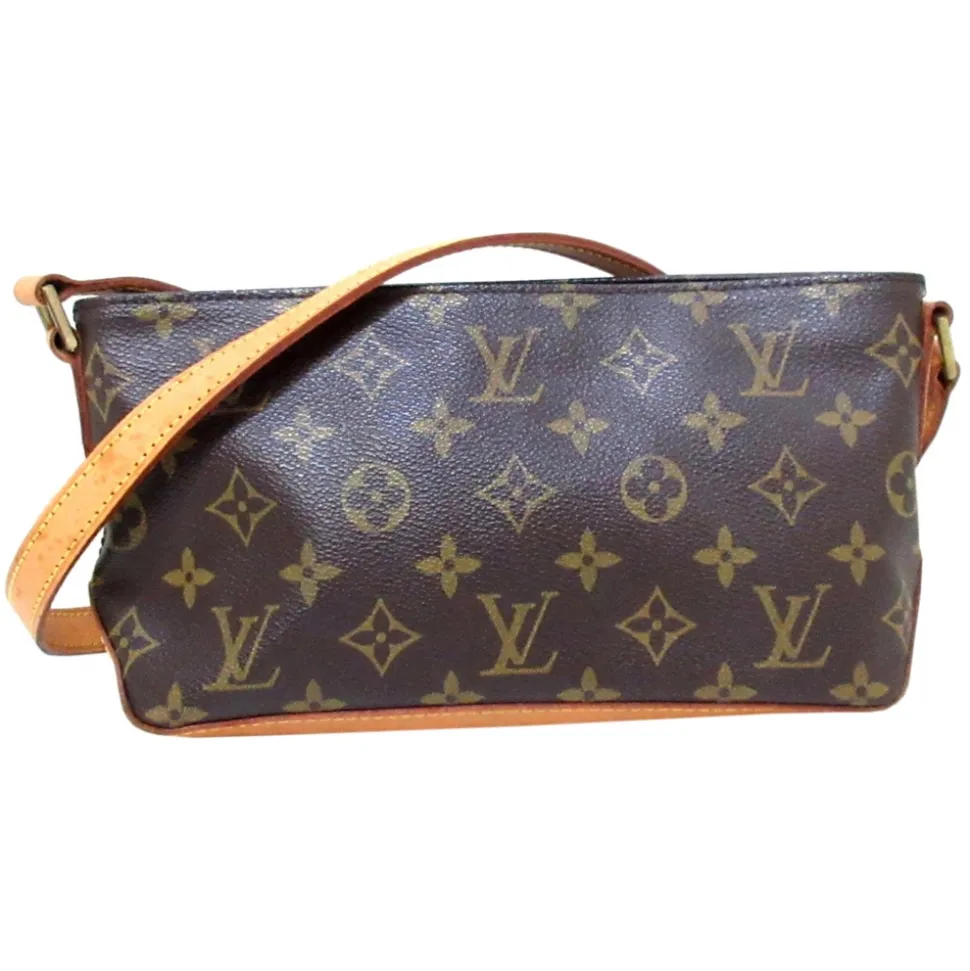 Louis Vuitton Vintage - Monogram Trotteur - Brown - Monogram Canvas Crossbody Bag - Luxury High Quality - Avvenice