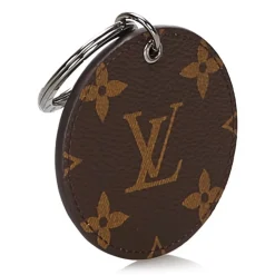 Louis Vuitton Vintage - Monogram Monogram Illustre Logos Bag Charm - Brown - Monogram Canvas Keychain - Luxury High Quality - Avvenice
