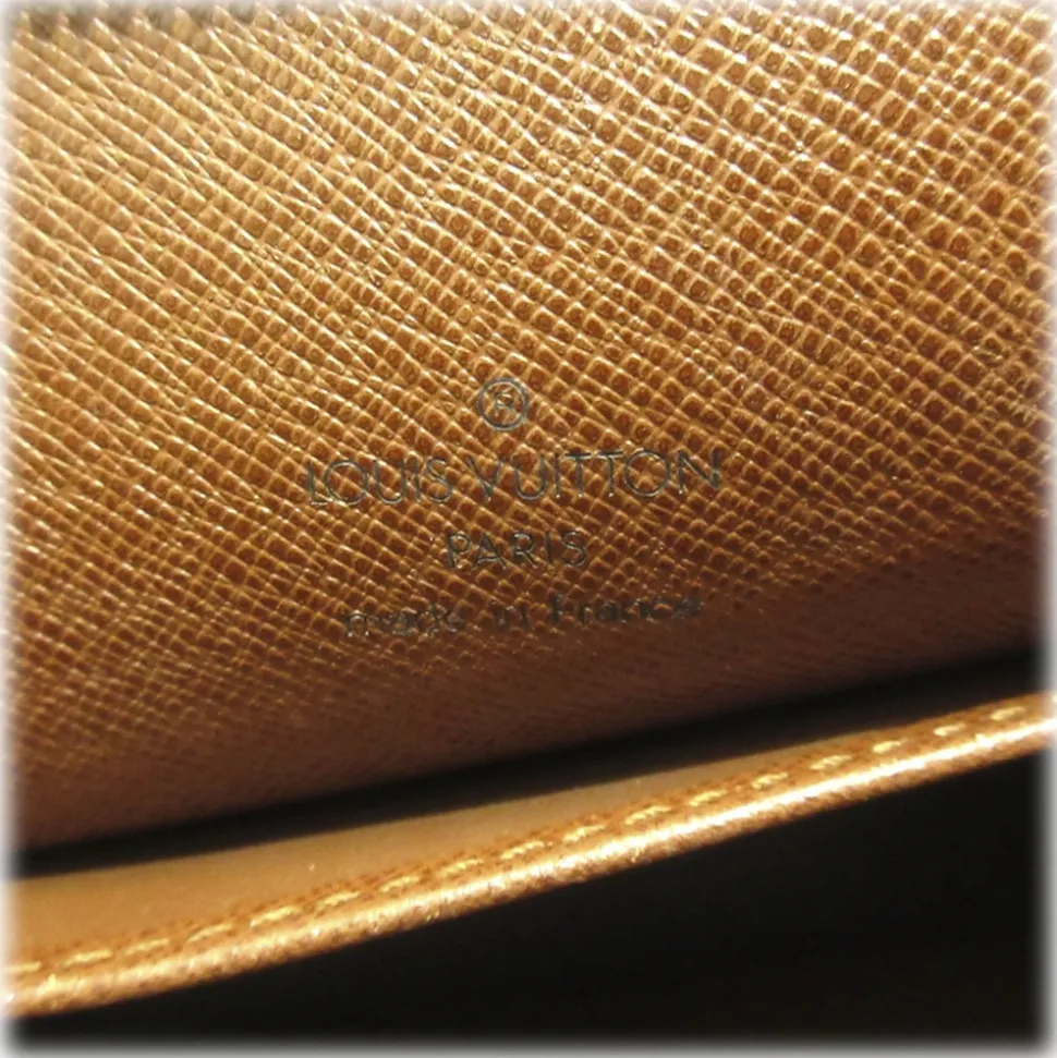 Louis Vuitton Vintage - Monogram Drouot - Brown - Monogram Canvas and Vachetta Leather Crossbody Bag - Luxury High Quality - Avvenice