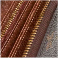 Louis Vuitton Vintage - Monogram Zippy Wallet - Brown - Monogram Canvas and Leather Wallet - Luxury High Quality - Avvenice