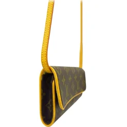 Louis Vuitton Vintage - Monogram Pochette Twin Brown - Monogram Canvas and Vachetta Leather Crossbody Bag - Luxury High Quality - Avvenice