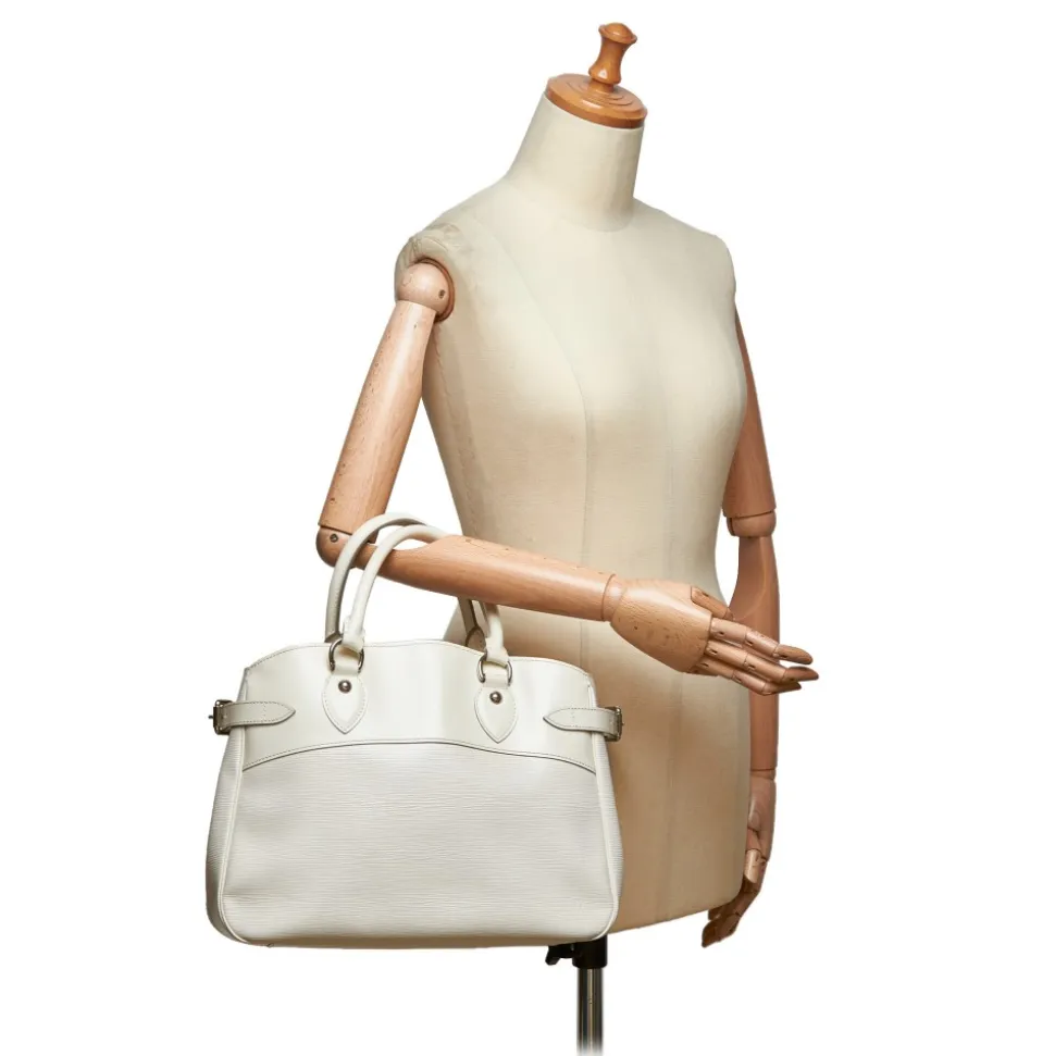 Louis Vuitton Vintage - Passy PM Bag - White Ivory - Leather and Epi Leather Handbag - Luxury High Quality - Avvenice