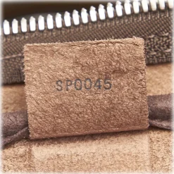 Louis Vuitton Vintage - Taiga Kendall PM - Dark Brown - Taiga Leather Travel Bag - Luxury High Quality - Avvenice