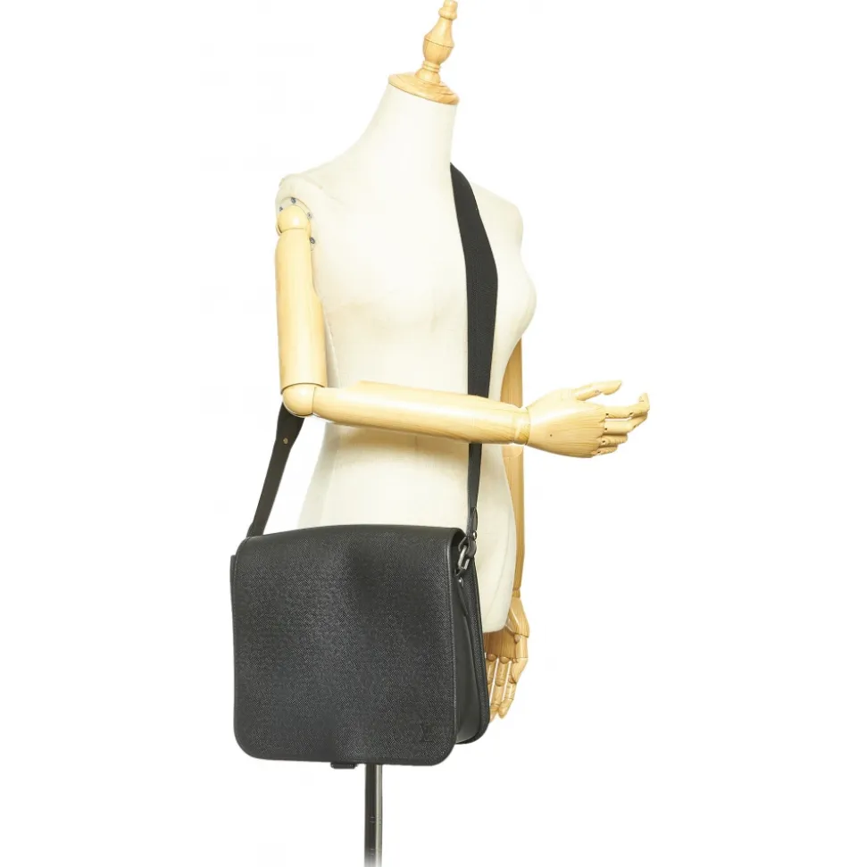 Louis Vuitton Vintage - Taiga Andrei - Gray - Taiga Leather Crossbody Bag - Luxury High Quality - Avvenice