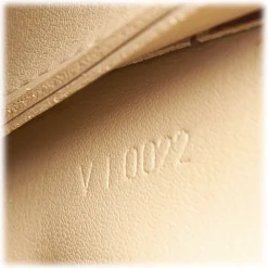 Louis Vuitton Vintage - Vernis Lexington Fleurs Pochette - Beige - Vernis Leather Handbag - Luxury High Quality - Avvenice