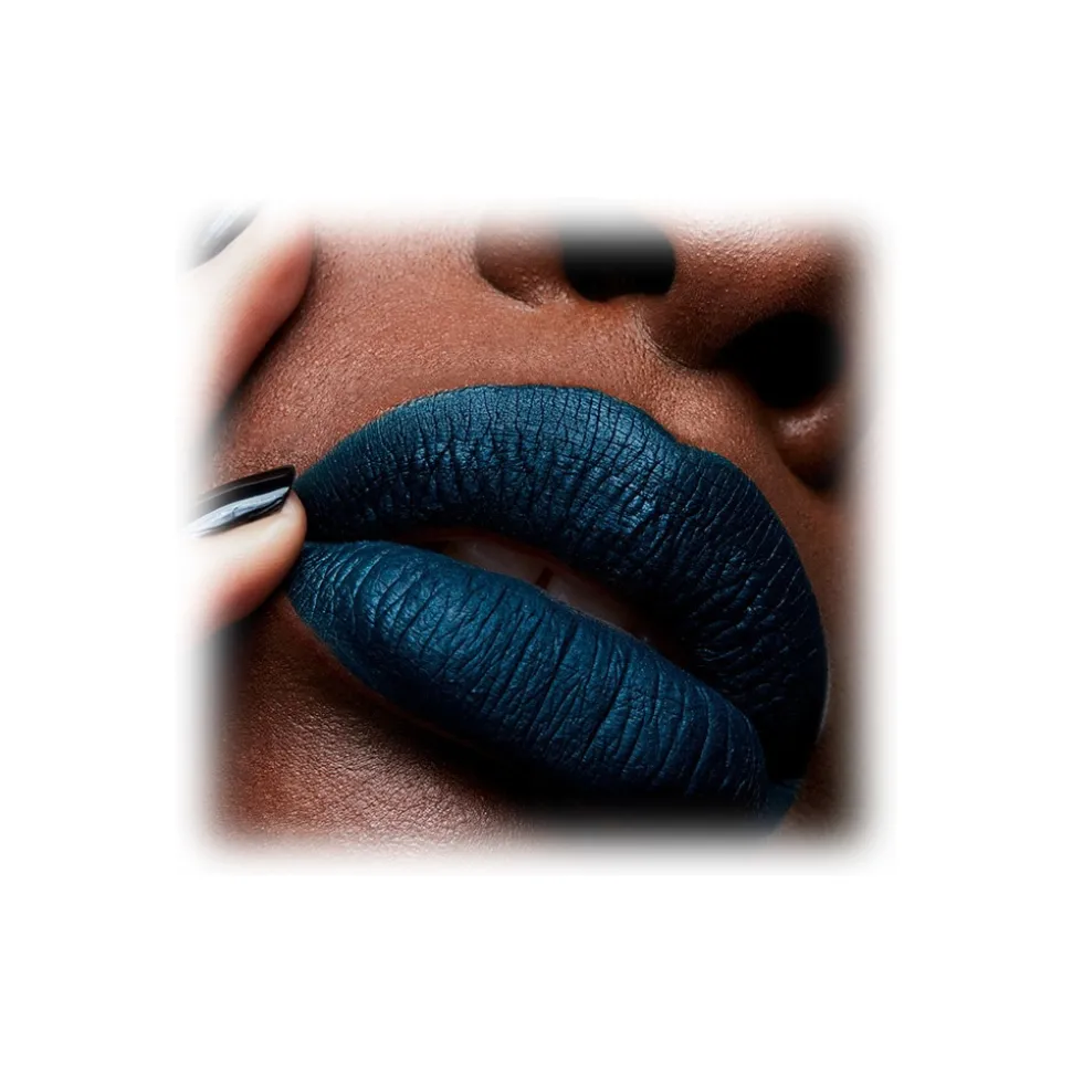 MAC Cosmetics - Retro Matte Liquid Lipcolour - Lipstick - Luxury - Avvenice