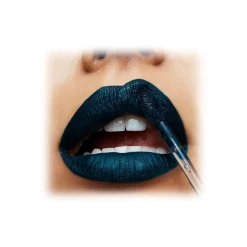 MAC Cosmetics - Retro Matte Liquid Lipcolour - Lipstick - Luxury - Avvenice