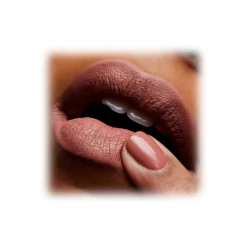 MAC Cosmetics - Retro Matte Liquid Lipcolour - Lipstick - Luxury - Avvenice